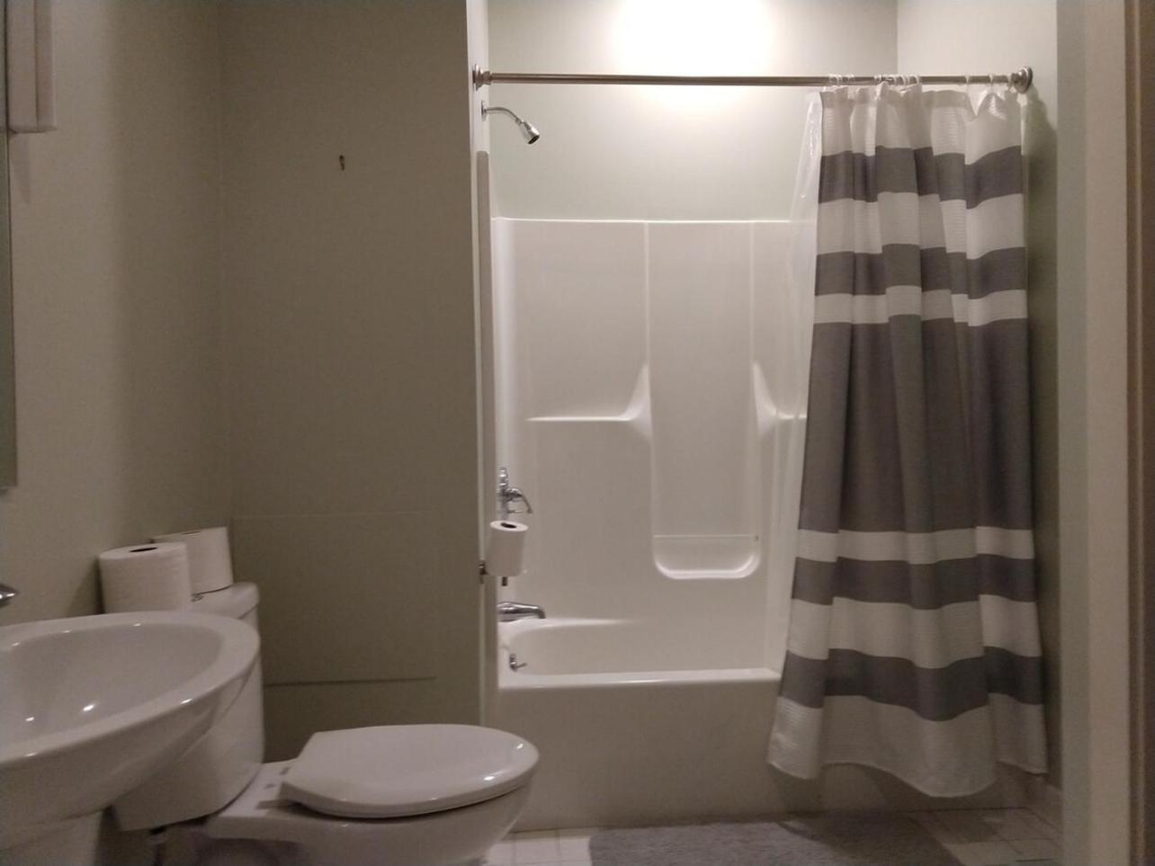 Refresh 3Br Apt New Kitchen! Downtown Ντάραμ Εξωτερικό φωτογραφία